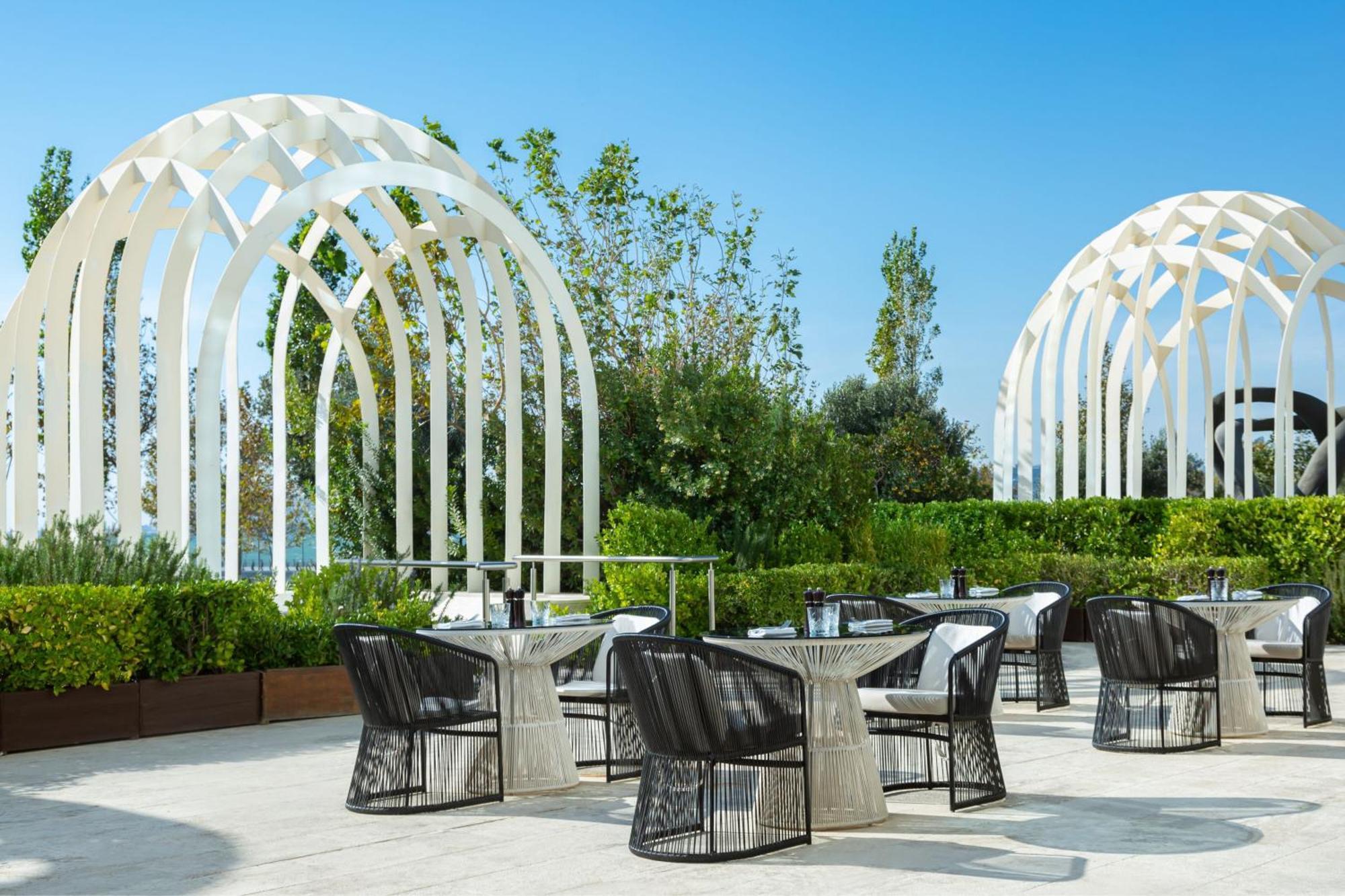 Baku Marriott Hotel Boulevard Екстериор снимка The Sky Bar